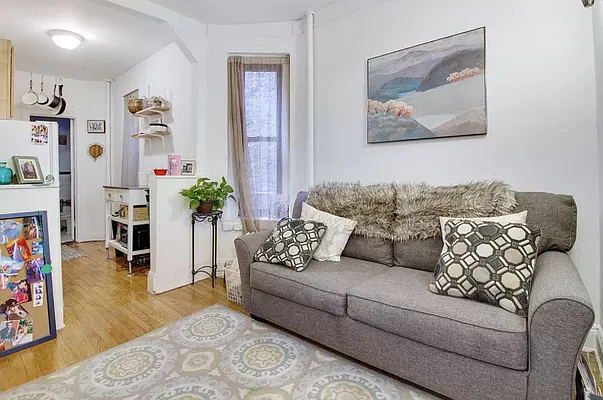 Rented by Living New York | media 17