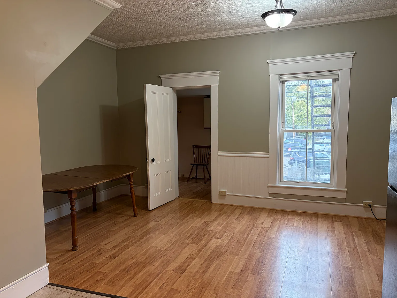 1 bed, 760 sqft, $1,200 — Photo 3