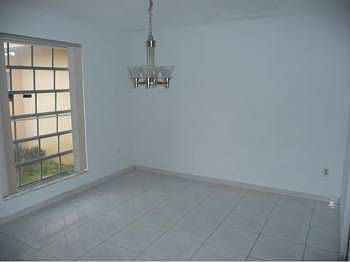 5th image of 721 NW 207th St