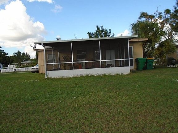 3rd image of 21471 Kenyon Ave