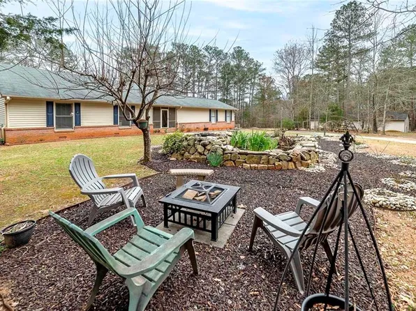 660 New Morn Dr, Hampton, GA 30228