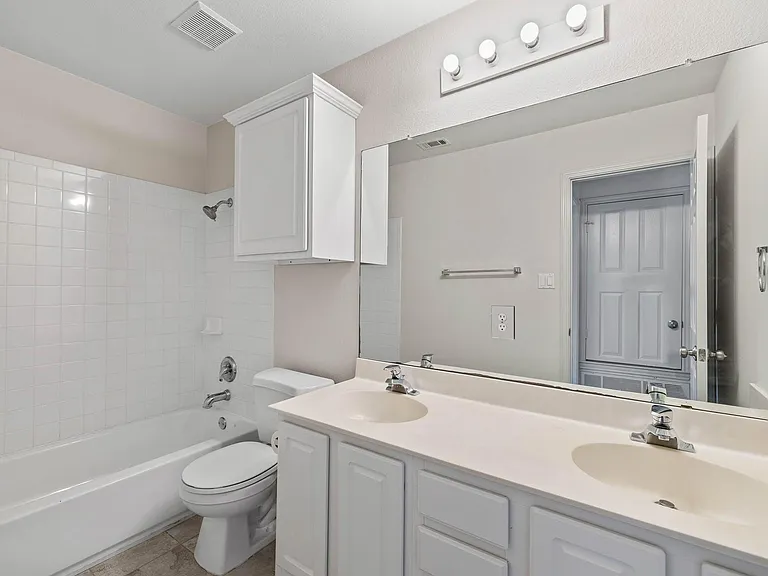 14444 Lilley Brook Cv — Photo 22