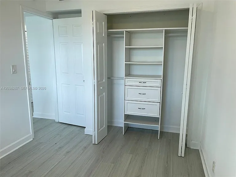 1450 NE 170th St #305 — Photo 14