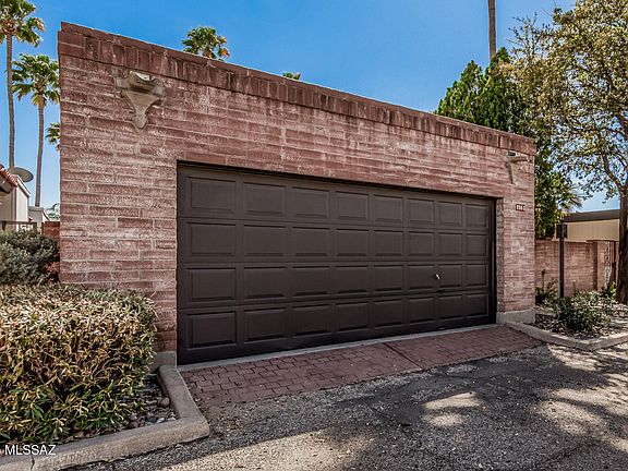 2nd image of 7562 E Camino De Querabi
