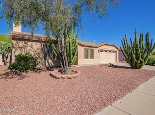 8712 N Silver Moon Way, Tucson, AZ 85743