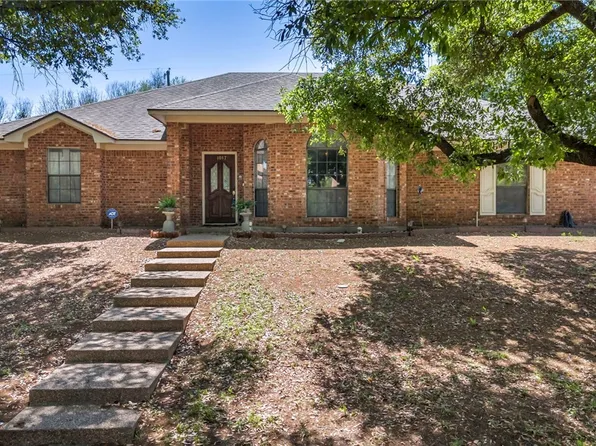 1017 Tillamook St, Hewitt, TX 76643