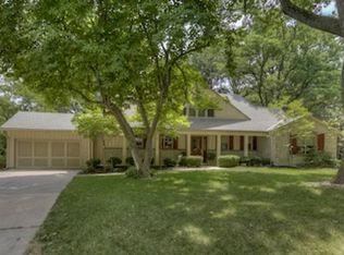 9303 Belinder Rd, Leawood, KS 66206
