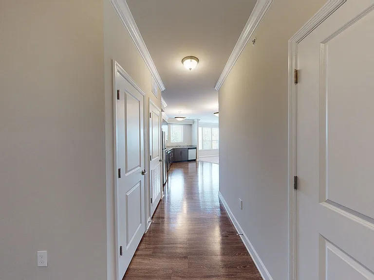 Clairmont at Trinity — Photo 98