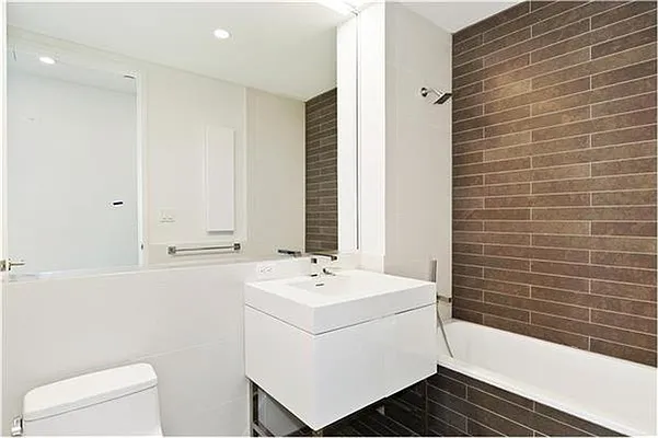 Rented by Nest Seekers International | media 18