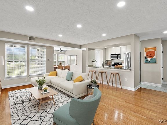 4th image of 9392 Wind Haven Ct Unit 408