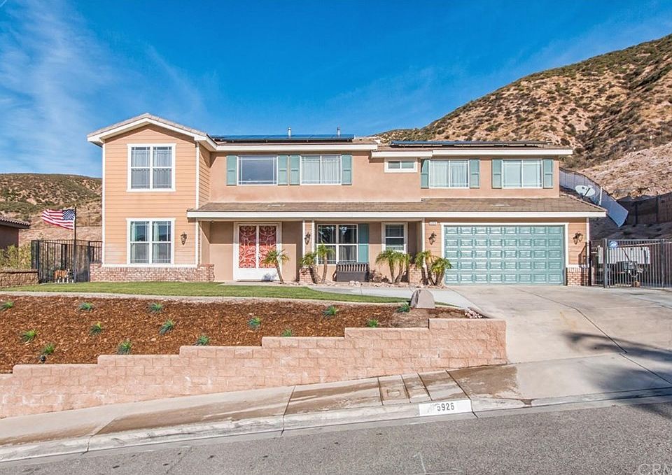 1st image of 5926 N Acacia Ct