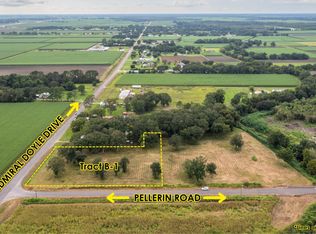 E Admiral Doyle Dr #B-1, Jeanerette, LA 70544