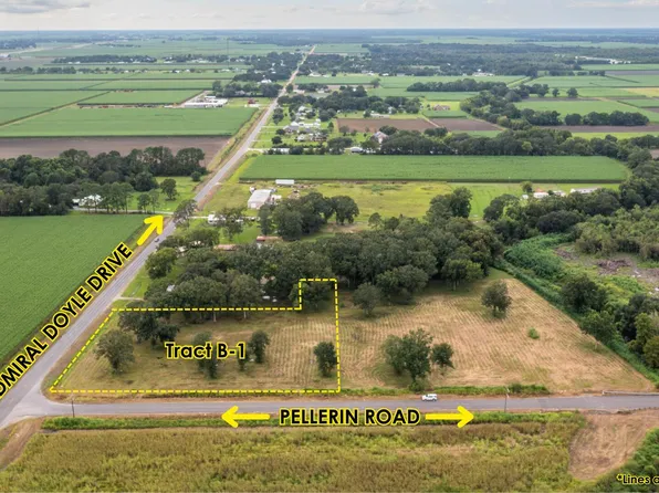 E Admiral Doyle Dr #B-1, Jeanerette, LA 70544