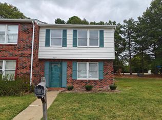 9615 Greenmeadow Cir, Glen Allen, VA 23060