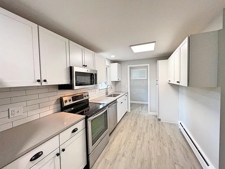 2995 Kendall St — Photo 9