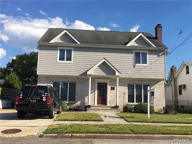 1st image of 2460 Williams Court