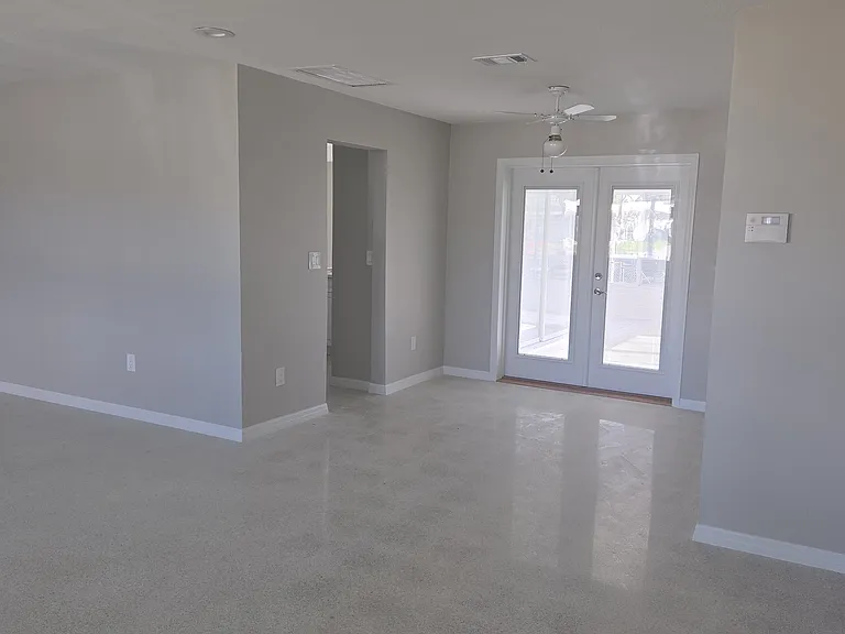 4128 Floramar Ter — Photo 4