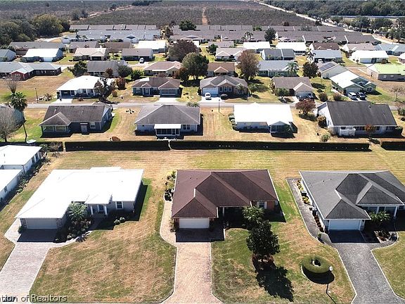 3rd image of 3016 Calliope Dr