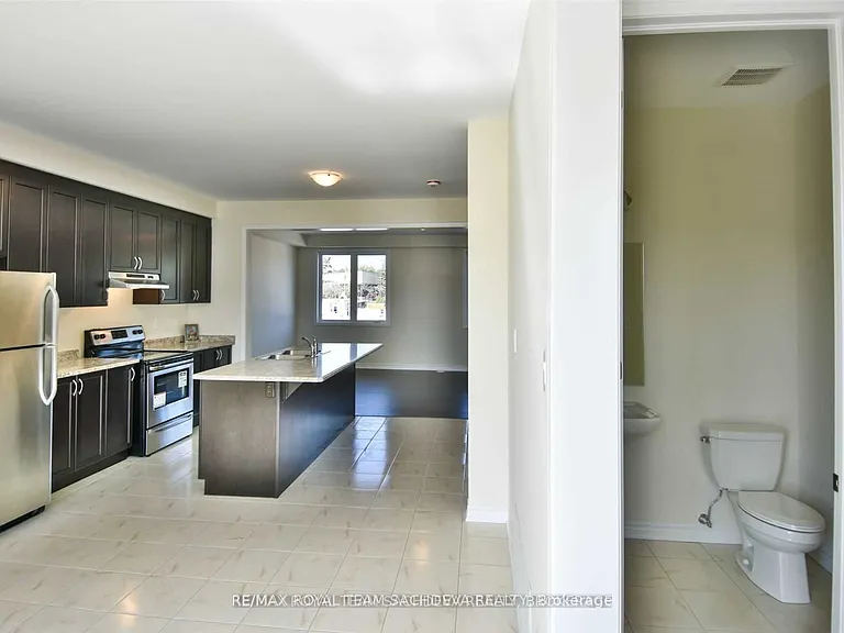 10 Heron Park Pl — Photo 15