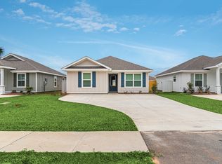 1060 S Bay St, Foley, AL 36535