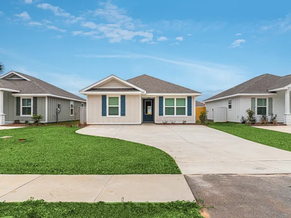 1060 S Bay St, Foley, AL 36535