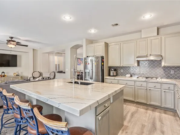 3040 Lenoir St, Las Vegas, NV 89135
