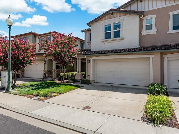 2nd image of 431 Rosso Ct