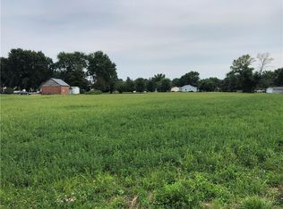 205 Spruce St, Strasburg, IL 62465