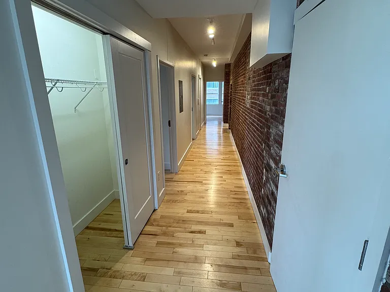 261 Water St #403 — Photo 6