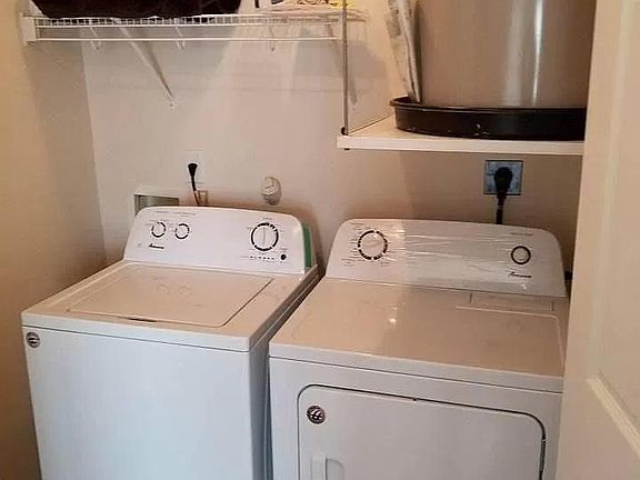2nd image of 4911 Ali Ave #2