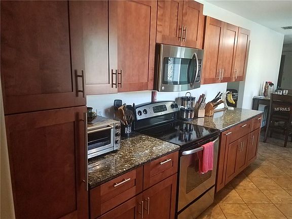 4th image of 9221 Palos Verde Dr