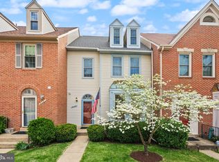6369 English Ivy Way, Springfield, VA 22152