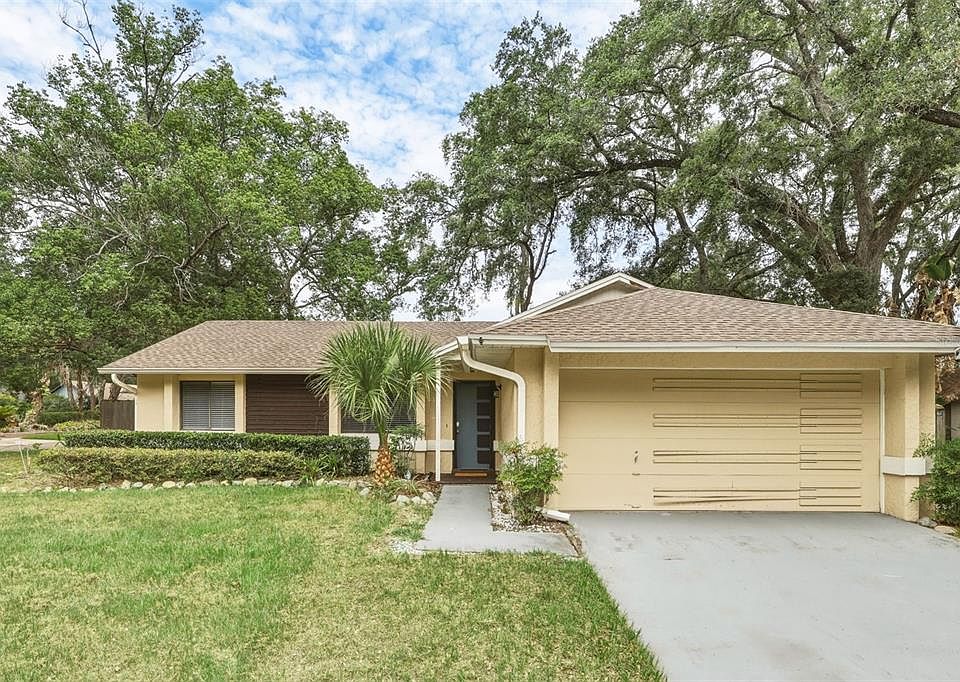 1st image of 7806 Compass Dr