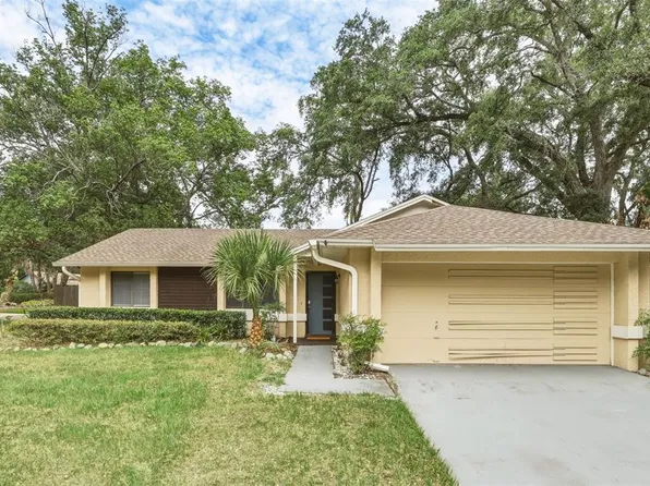 7806 Compass Dr, Orlando, FL 32810