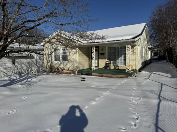 321 24th St W, Huntington, WV 25704