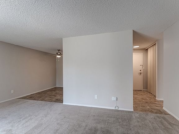 4th image of 11615 28th Ave NW