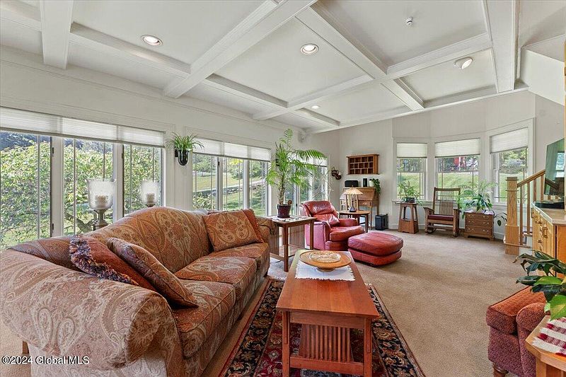 3rd image of 96 Kilmer Road