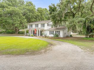 610 Ashdale Dr, Beaufort, SC 29907