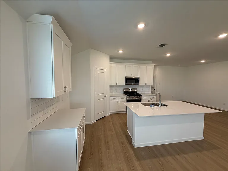 1503 Knox Hill Path — Photo 4