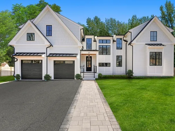 21 Centre St, Natick, MA 01760