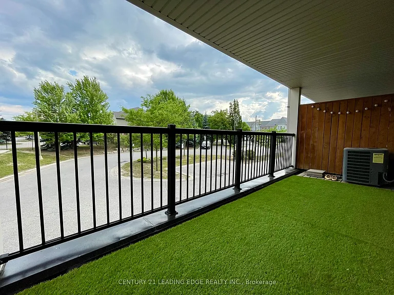 2083 Bur Oak Ave — Photo 24