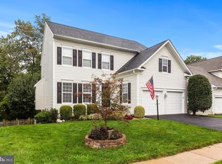 10048 Naughton Ct, Bristow, VA 20136