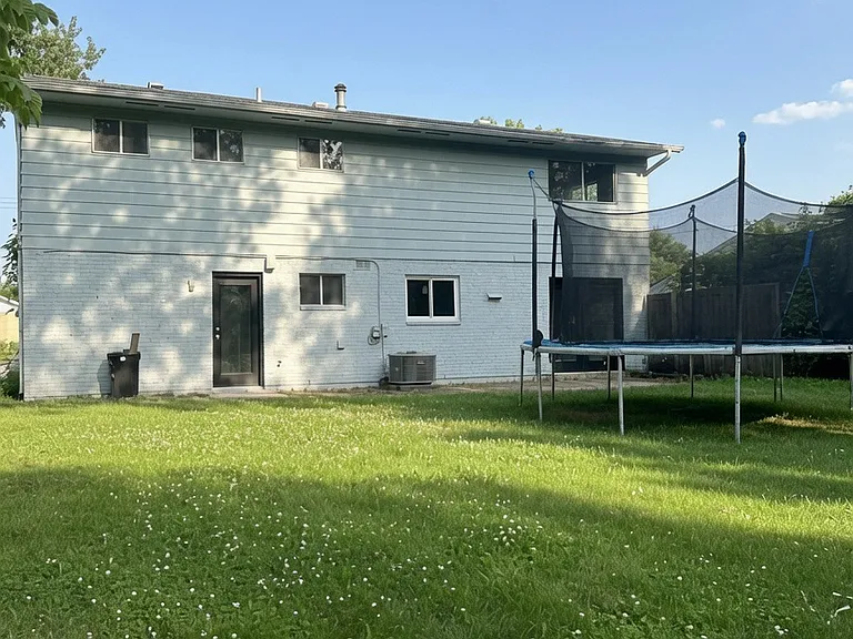 144 Silverwood Cir — Photo 23