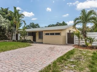 6560 Harding St, Hollywood, FL 33024