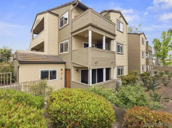 5009 Los Morros Way Unit 13, Oceanside, CA 92057