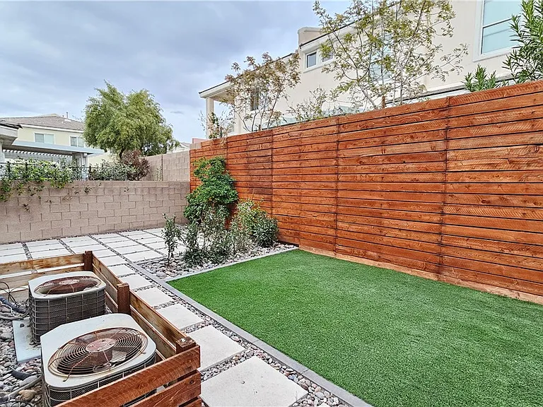 266 Echo Dell Ct — Photo 12