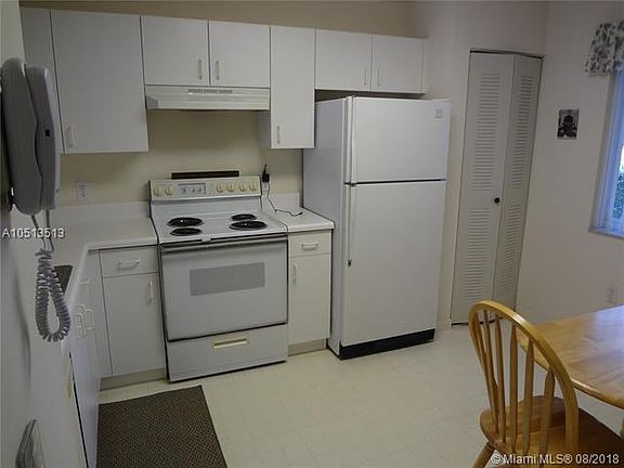4th image of 7715 Trent Dr #108