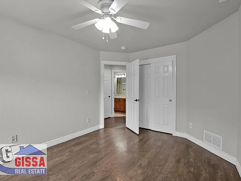 1043 Longspur Ln — Photo 41