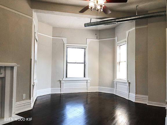 2nd image of 858 N Wood St #4356351