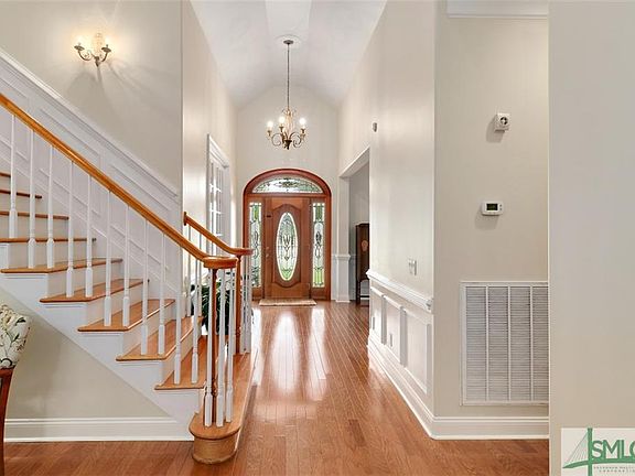 4th image of 784 Southbridge Blvd
